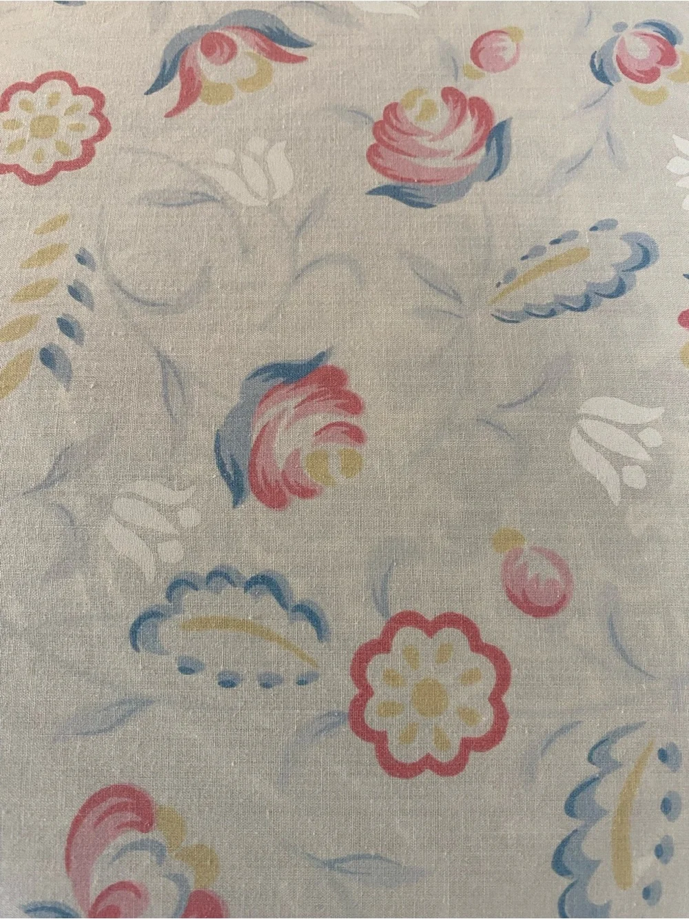 Floral Bow-Print Cotton Sheet in Cream with Pastel Pink & Blue CANNON